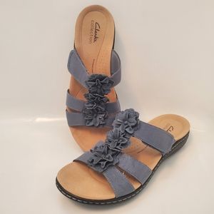 COLLECTION by CLARKS Laurieann Judi Blue Flower Sandal Slides Sz 8.5